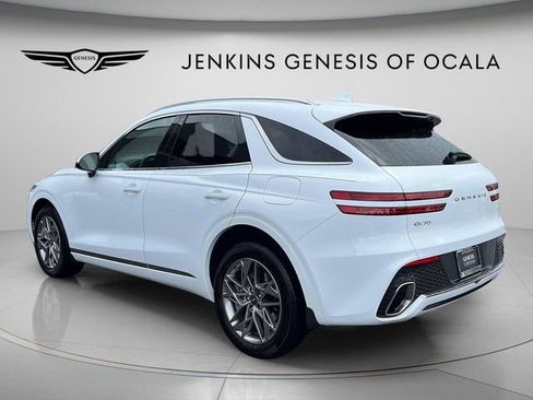 Certified 2025 Genesis GV70 2.5T AWD/4WD image 5