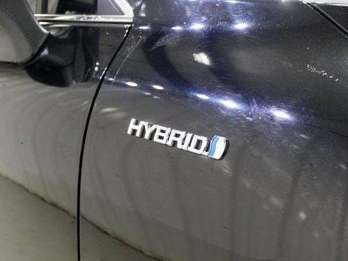 Used 2021 Toyota Venza XLE w/ Softex Package image 7