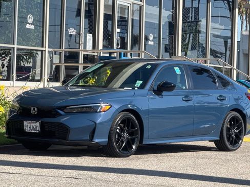 Certified 2025 Honda Civic Sport image 8