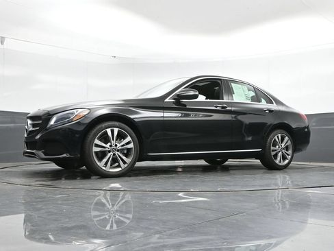 Used 2018 Mercedes-Benz C 300 4MATIC Sedan image 45