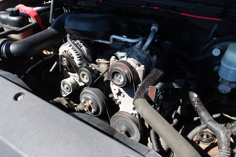 Used 2008 Chevrolet Silverado 1500 W/T RWD image 28