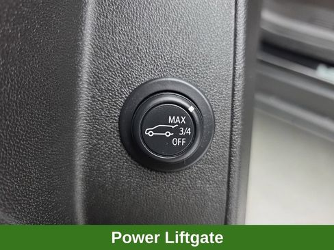 Used 2023 Chevrolet Equinox LT AWD/4WD image 23