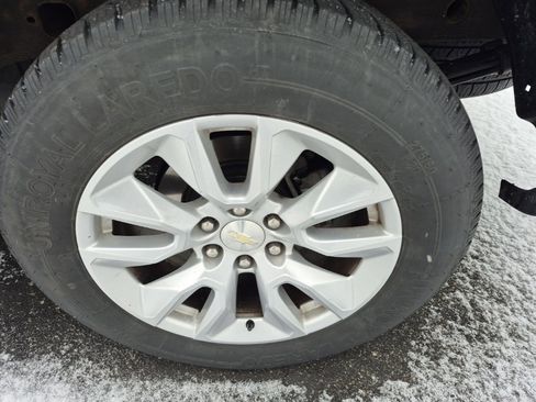 Used 2021 Chevrolet Silverado 1500 Custom image 11