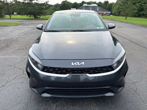 Certified 2023 Kia Forte LXS FWD image 2
