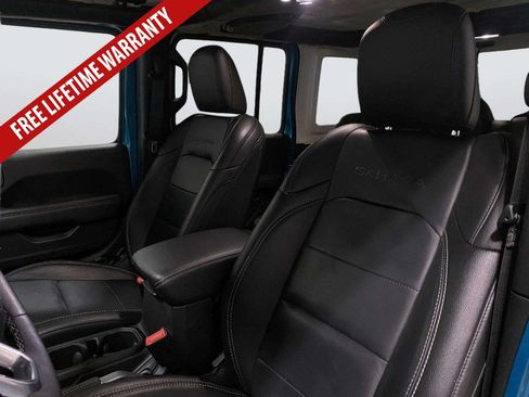 Used 2019 Jeep Wrangler Unlimited Sahara AWD/4WD image 30