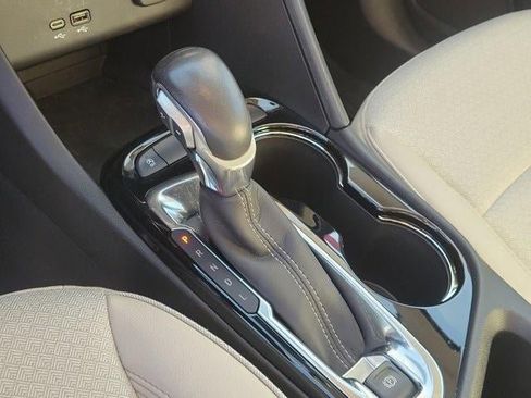 Used 2024 Buick Encore GX Preferred image 23