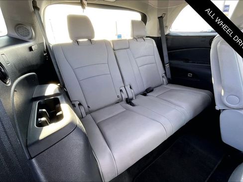 Used 2019 Honda Pilot Elite image 25