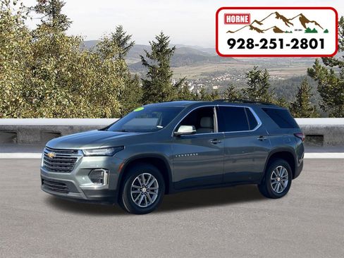 Used 2023 Chevrolet Traverse LT AWD/4WD image 1