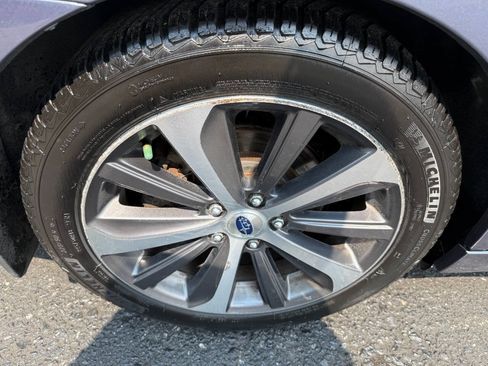 Used 2015 Subaru Legacy 2.5i Limited AWD/4WD image 11