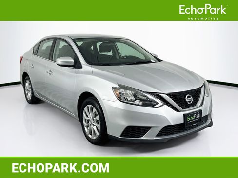 Used 2019 Nissan Sentra SV FWD image 1