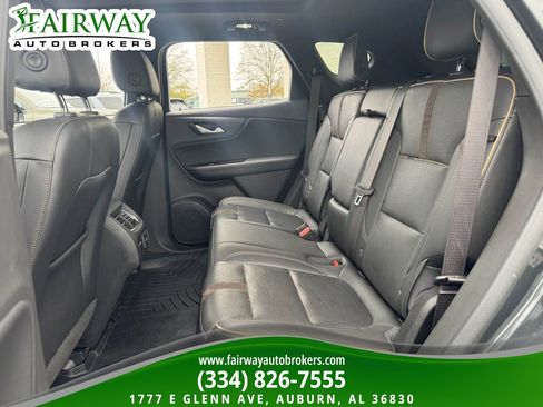 Used 2019 Chevrolet Blazer Premier w/ Sun and Wheels Package image 11