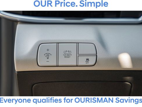 New 2025 Hyundai Elantra Limited image 36