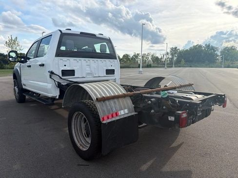 Used 2024 Ford F550 4x4 Crew Cab Super Duty image 11