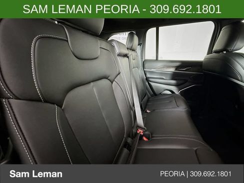 New 2026 Jeep Grand Cherokee Limited w/ Limited Altitude Package AWD/4WD image 27
