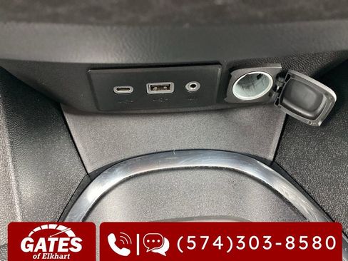 Used 2024 Chevrolet Malibu LT image 21