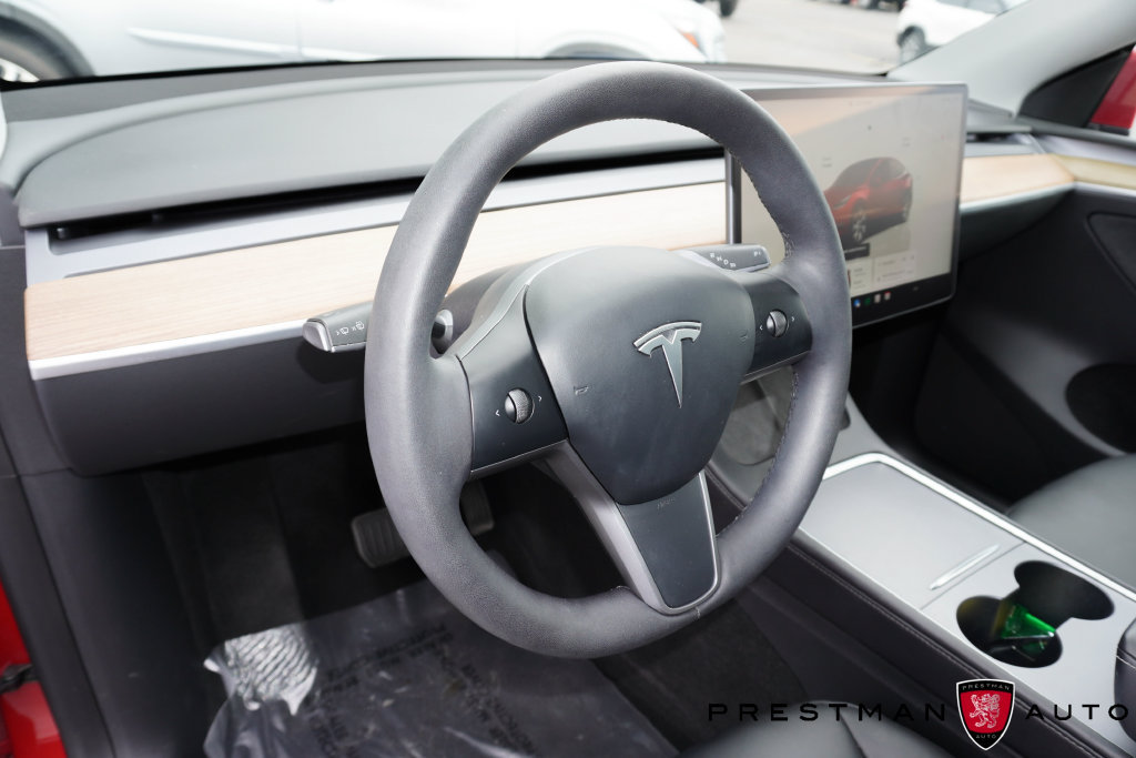 Used 2023 Tesla Model Y Long Range AWD/4WD image 13