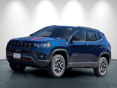 New 2026 Jeep Compass Trailhawk AWD/4WD image 8