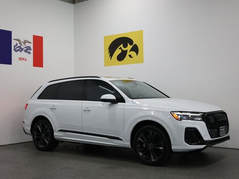 Used 2025 Audi Q7 3.0T Premium Plus w/ Premium Plus Package AWD/4WD image 1