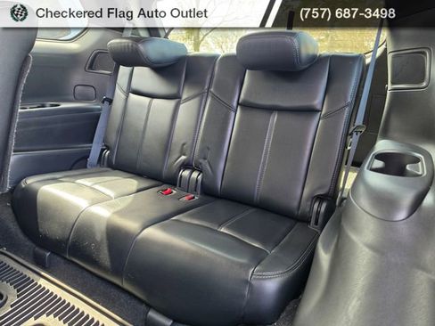 Used 2017 Nissan Pathfinder SL w/ SL Premium Package image 23