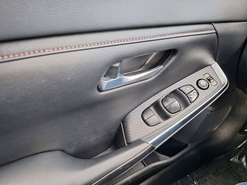 Used 2020 Nissan Sentra SR w/ Electronics Package image 17