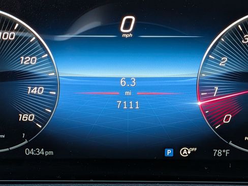Used 2026 Mercedes-Benz GLB 250 image 23