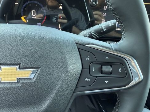 New 2025 Chevrolet Trax LT w/ Driver Confidence Package image 23