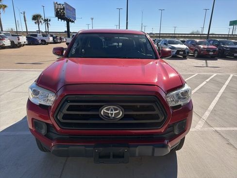 Used 2020 Toyota Tacoma SR w/ SR Convenience Package image 2