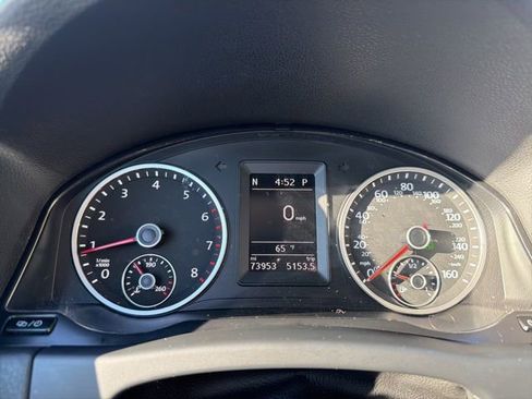 Used 2016 Volkswagen Tiguan SE image 22