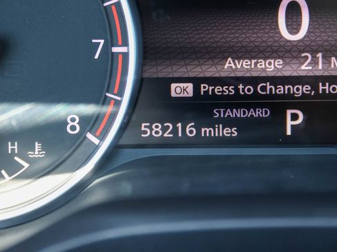 Used 2024 Nissan Rogue SV AWD/4WD image 25