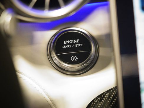 Certified 2025 Mercedes-Benz SL 63 AMG 4MATIC image 26