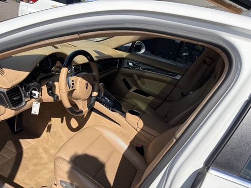 Used 2013 Porsche Panamera w/ Sport Chrono Pkg image 14