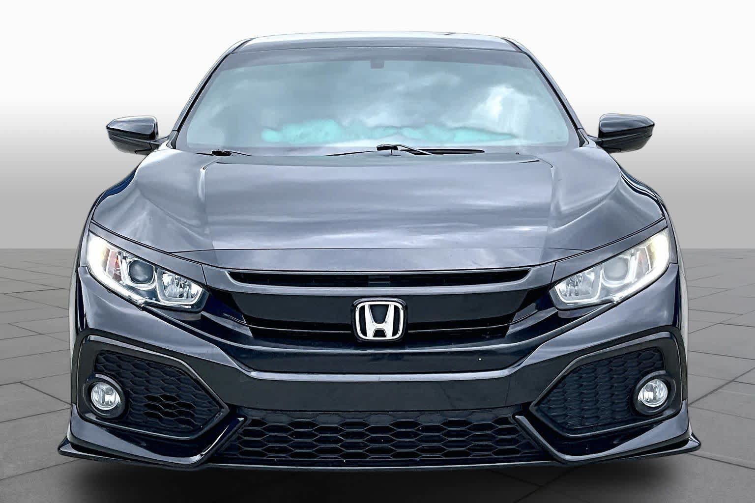 Used 2018 Honda Civic Sport image 4