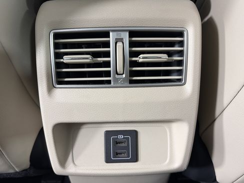 Used 2018 Nissan Maxima 3.5 SL image 17