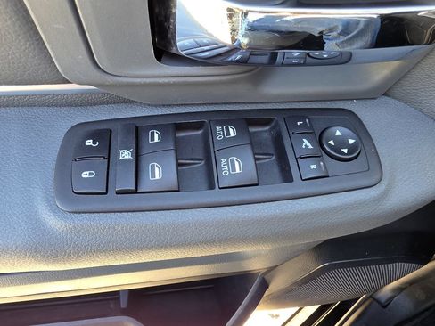 Used 2016 RAM 1500 Big Horn AWD/4WD image 31