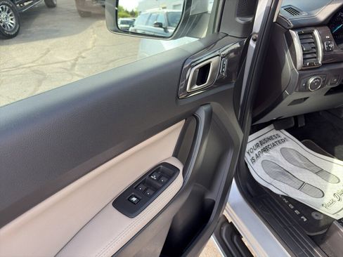 Used 2019 Ford Ranger Lariat w/ FX4 Off-Road Package AWD/4WD image 11