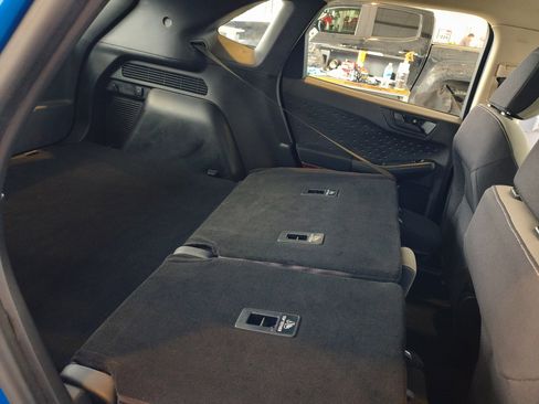 Used 2020 Ford Escape S image 27