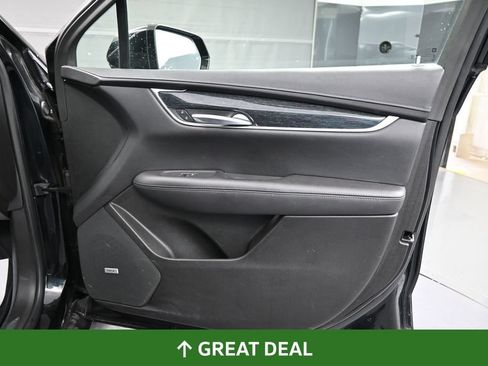 Used 2022 Cadillac XT5 Premium Luxury AWD/4WD image 19
