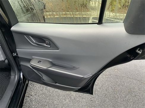 Used 2024 Toyota Prius LE image 11