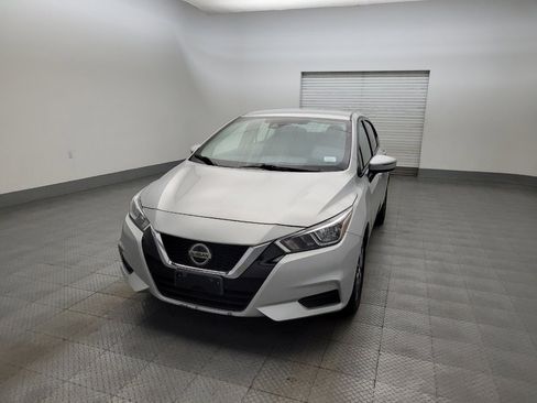 Used 2021 Nissan Versa SV image 15