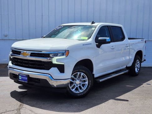 Used 2023 Chevrolet Silverado 1500 LT AWD/4WD image 1