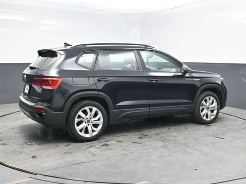 Used 2023 Volkswagen Taos S w/ Driver Assistance Package AWD/4WD image 7