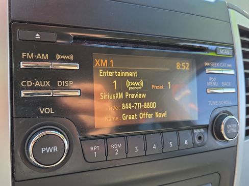 Used 2014 Nissan Frontier SV image 22