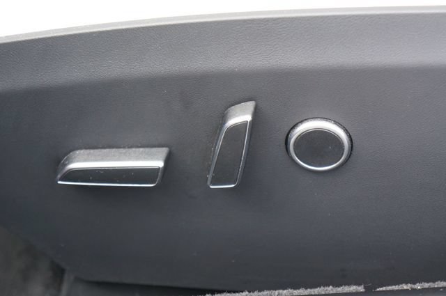 Used 2023 Tesla Model S Plaid AWD/4WD image 20