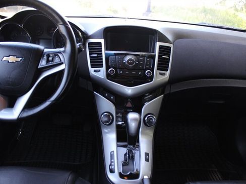 Used 2013 Chevrolet Cruze LT w/ RS Package FWD image 14