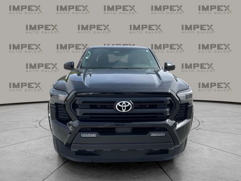 Used 2024 Toyota Tacoma SR5 RWD image 8