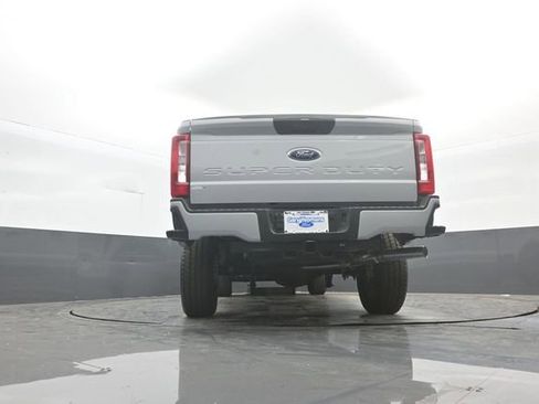 New 2026 Ford F250 4x4 Crew Cab Super Duty image 36
