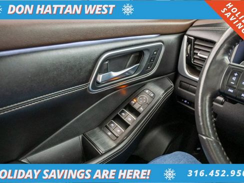 Used 2022 Nissan Rogue Platinum w/ Head-Up Display Package image 17