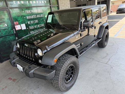 Used 2016 Jeep Wrangler Unlimited Sport AWD/4WD image 2