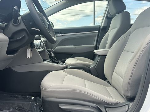 Used 2019 Hyundai Elantra SEL FWD image 9