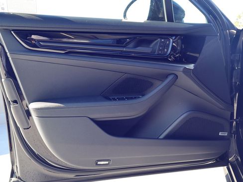 New 2026 Porsche Panamera image 13